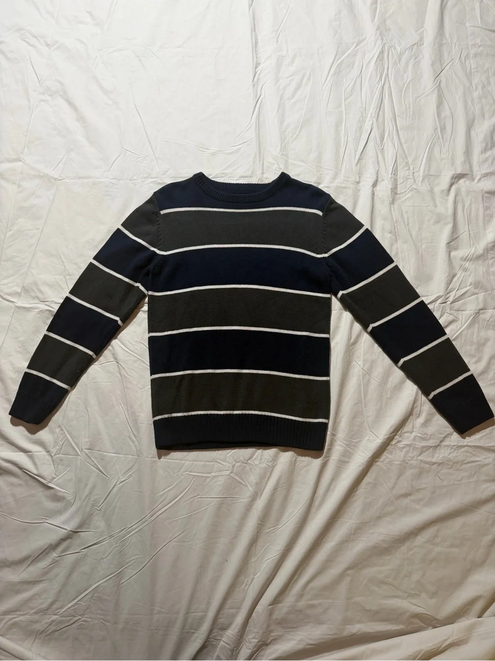 The Children’s Place Kids Crewneck Sweater Classic Fit Navy Gray Striped
